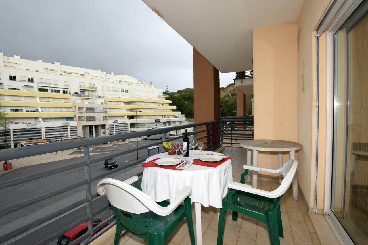 Old Town Apartment *